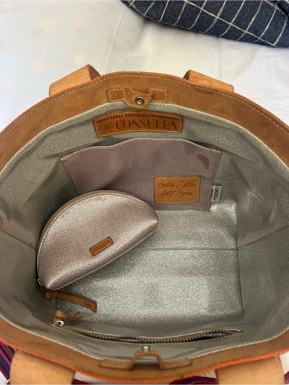 Consuela Alita Ltd Ed Artist’s Series & Matching Rose Gold Medium Cosmetic Bag - Picture 4 of 4